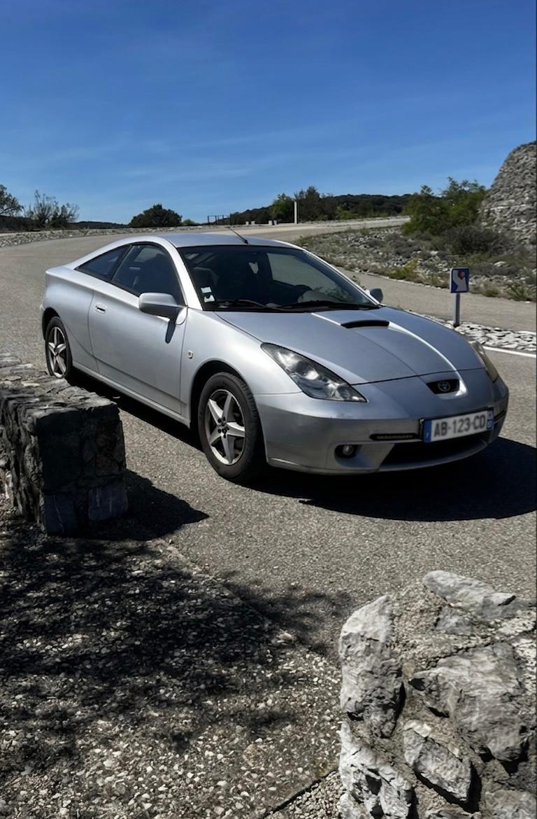 Toyota CELICA T23 1.8 VVTI 2001 importée et livrée par Flow Motor